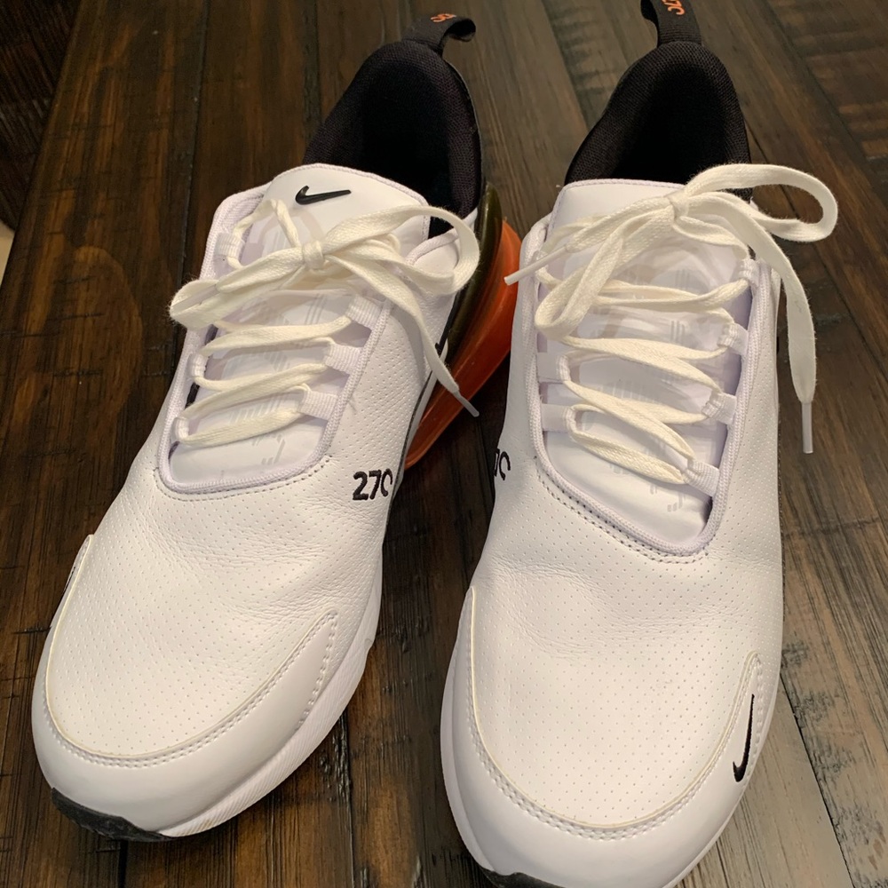 Men’s athletic shoes